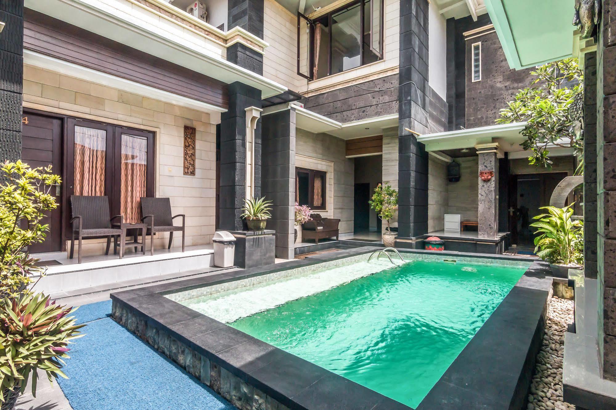 Denays House Jimbaran Exterior foto